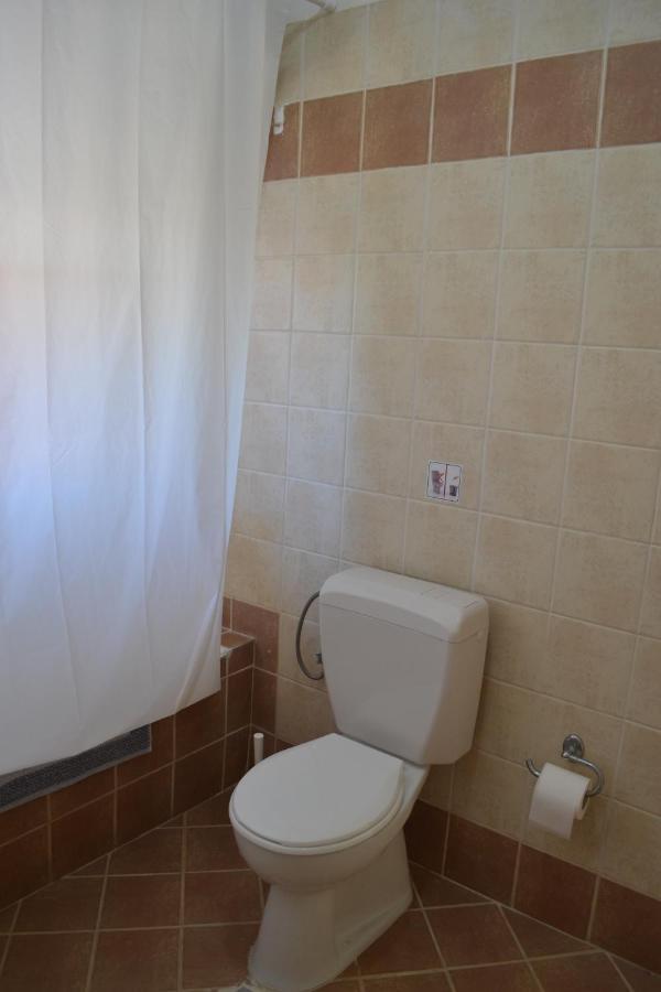Ferienwohnung Feidiou 1 Aegina Exterior foto